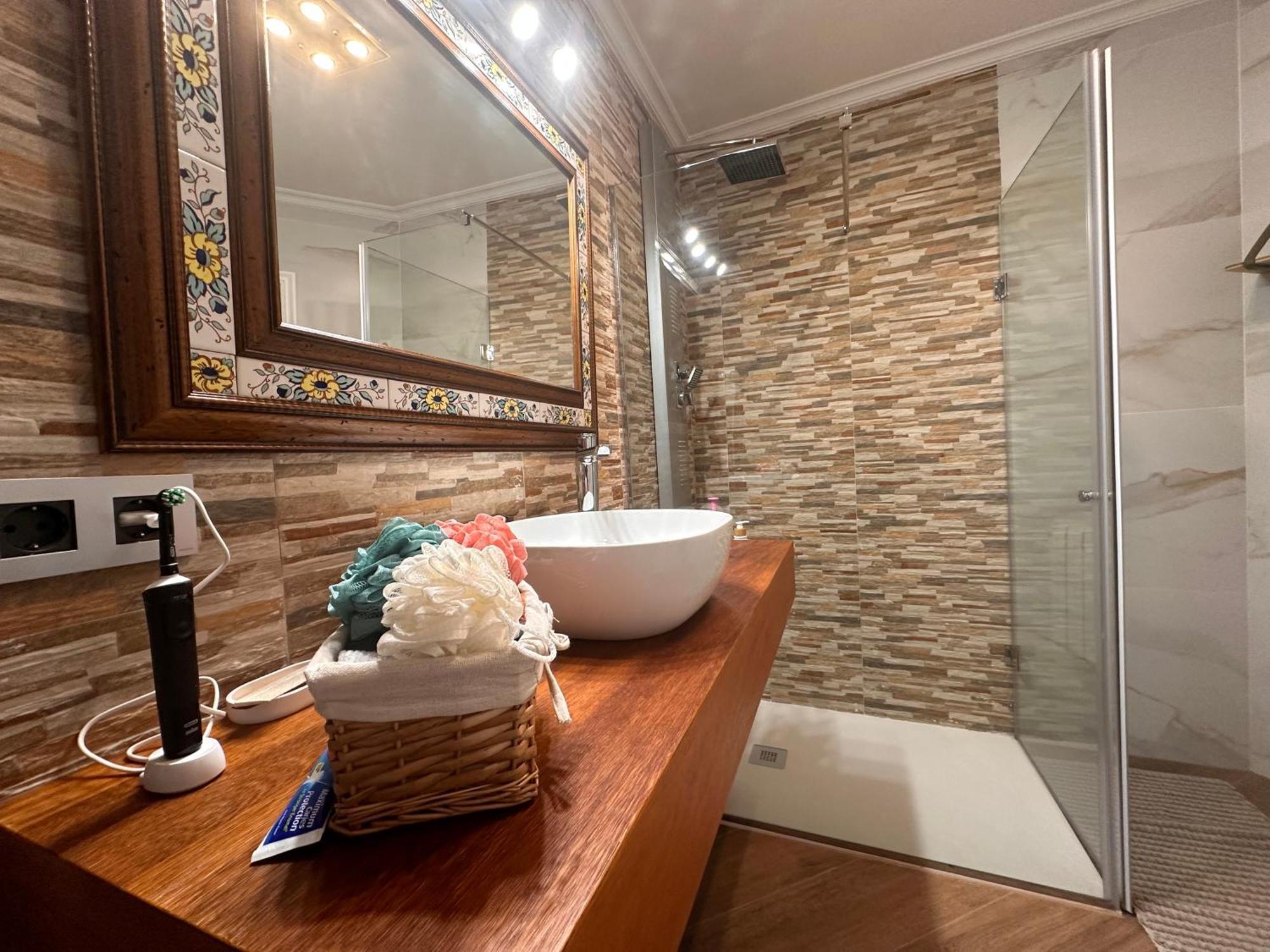 Atico Exclusivo Y Centrico En Peregrina Appartement Comarca de Comarca de Pontevedra Buitenkant foto